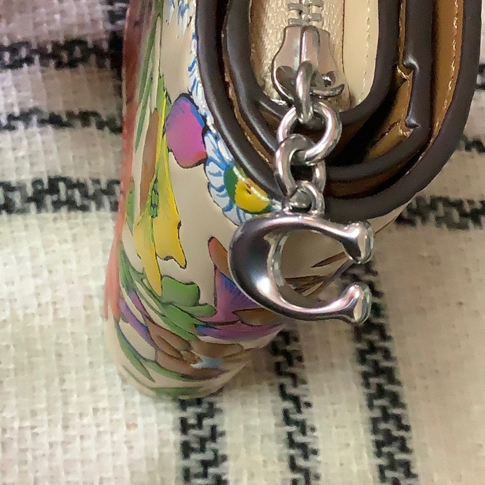 Coach floral leather snap wallet NWT - Picture 3 of 11
